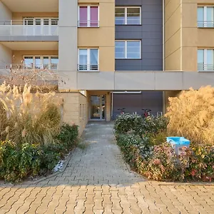 Cozy Klimasa With Balcony In By Renters Apartament